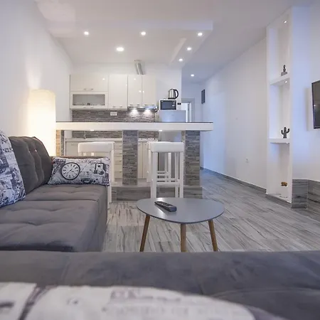 Apartamento Adrovic